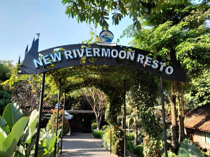 Resto sebagian besar sudah tutup (dokpri)