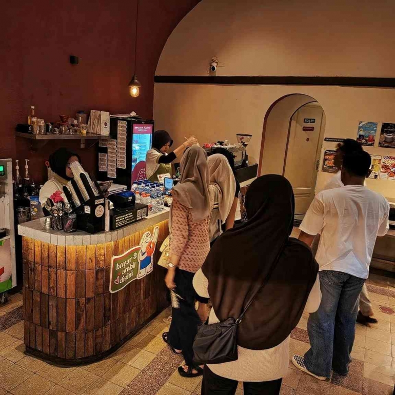 Gambar jepretan Uwan Urwan