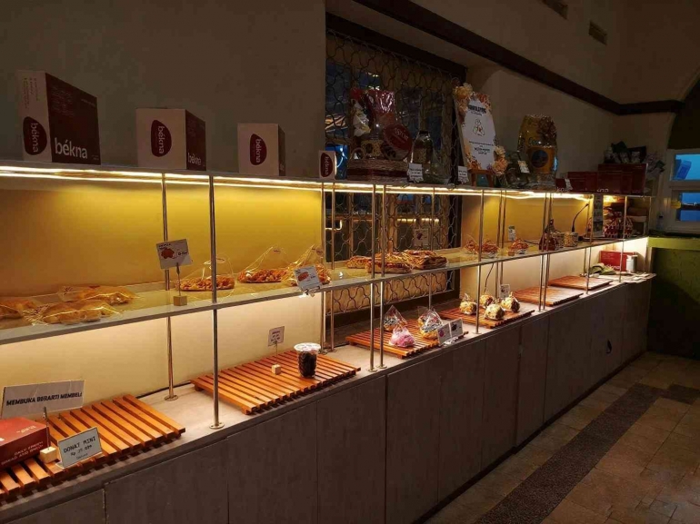 Gambar jepretan Uwan Urwan