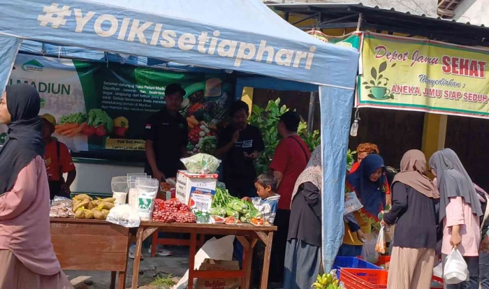 Pasar Trikora Ahad Pon: Mewujudkan Kabupaten Madiun Bersahaja(dokumentasi pribadi: Isti Yogiswandani)