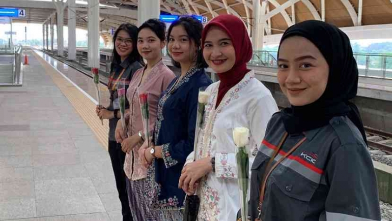 Layanan di stasiun Kereta Cepat (kcic.co.id)