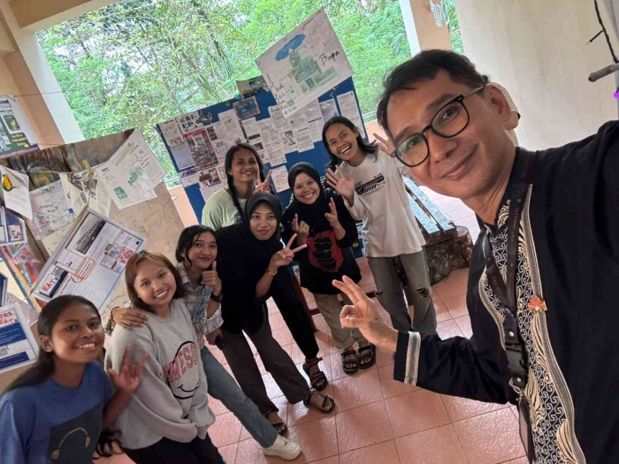 (Sumber pribadi) Kemunculan mendadak dari Boy dan Tania asal Palembang yang sedang studi di pulau Jawa.