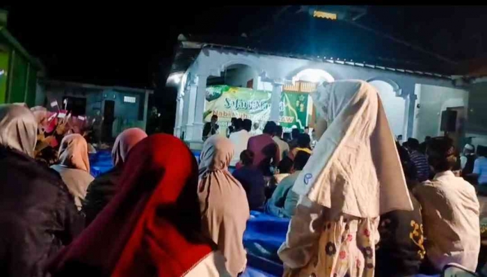 Nuansa Merah Putih dalam Safari Maulid Nabi Muhammad Saw 1447 H(Dokumentasi pribadi: Isti Yogiswandani)