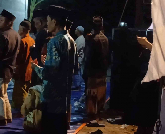 Misteri Mahalul Qiyam: Upaya Menghadirkan Rasulullah dalam diri (Dokumentasi pribadi: Isti Yogiswandani)