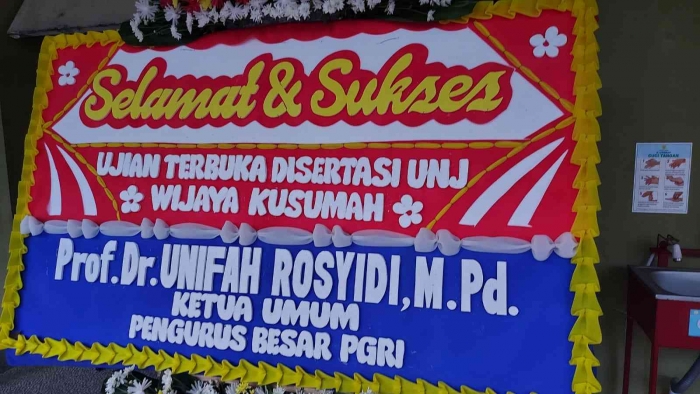 Karangan Bunga dari Ketum PB PGRI/dokpri