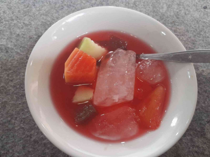 Minuman es sebagai penutup hidangan (dokpri)