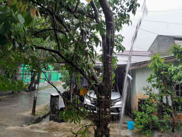 Hujan cukup deras di Penajam (dokpri)