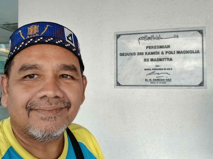 Omjay di tempat peresmian rs mas mitra bekasi/dokpri