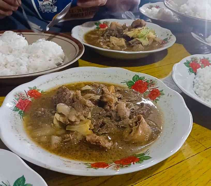 Tongseng kambing Pak Pur(Dokumentasi pribadi: Isti Yogiswandani)
