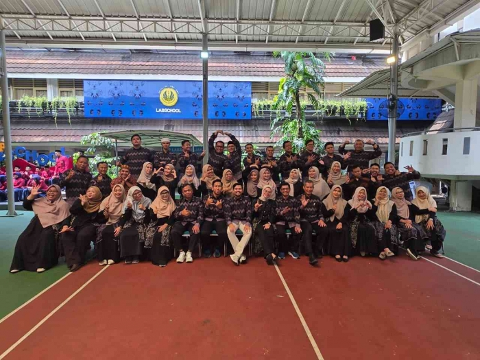 Omjay dan guru guru smp labschool jakarta/dokpri