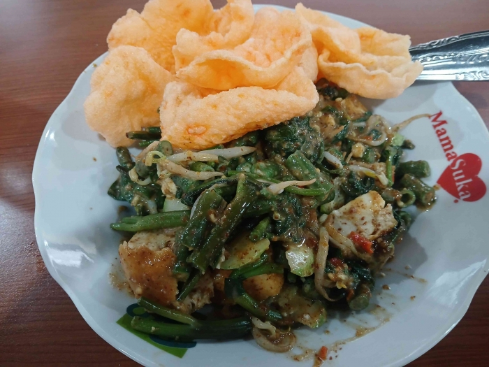 Gado gadi di kantin labschool/dokpri