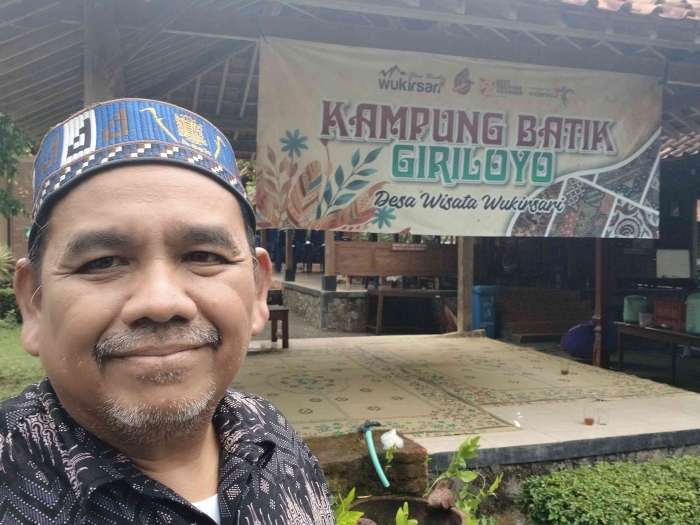 Omjay di kampung batik giriloyo/dokpri