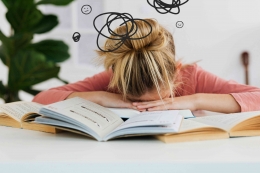 Overthinking Tugas (Sumber: Pexels)