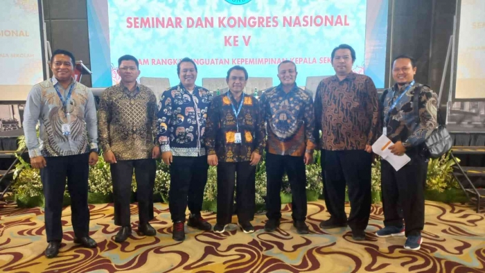 5 kepsek sekolah Indonesia di luar negeri/Rano Purnomo