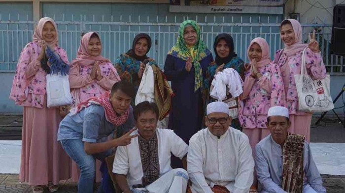 Omjay dan keluarga besar bapak Oleh/dokpri