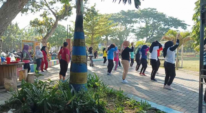 Ayuk Senam: Cara Sehat Menikmati Pagi(Dokumentasi pribadi: Isti Yogiswandani)