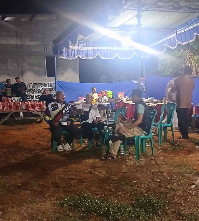 Tasyakuran Bunda Geter (Dokumentasi pribadi: Isti Yogiswandani)