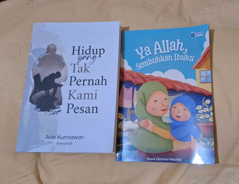 Bundling buku karya Hawa dan papanya (Sumber: dokumen pribadi)