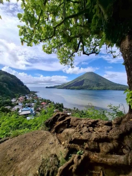 Pohon sejuta umat di Lonthoir (Dokumentasi Pribadi)