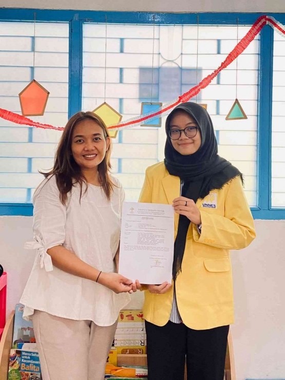 Dokumentasi Penyerahan Lembar Pengakuan Karya