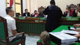 Alexander Halim alias Akuang alias Lim Sia Cheng saat menjalani persidangan (foto : Balai Besar KSDA Sumatera Utara)