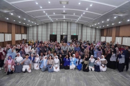 Foto bersama para peserta gelar wicara (sumber: Kompasiana)