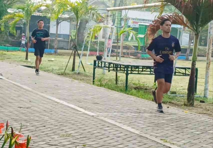 Orang yang sedang berolahraga menjadi target (Dokumentasi pribadi: Isti Yogiswandani)