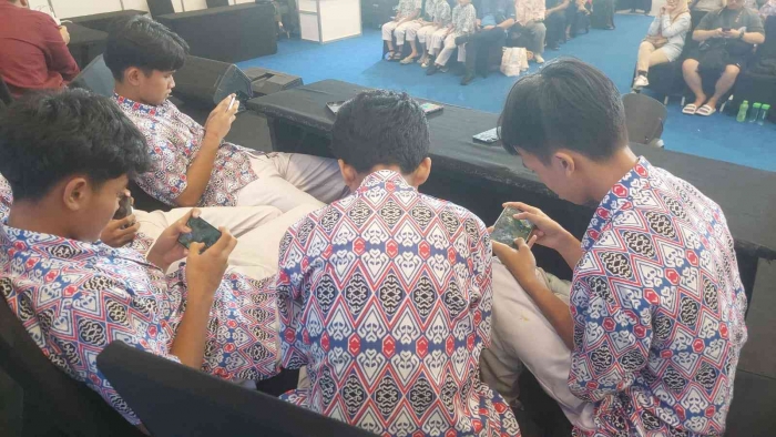 Lomba esport/dokpri