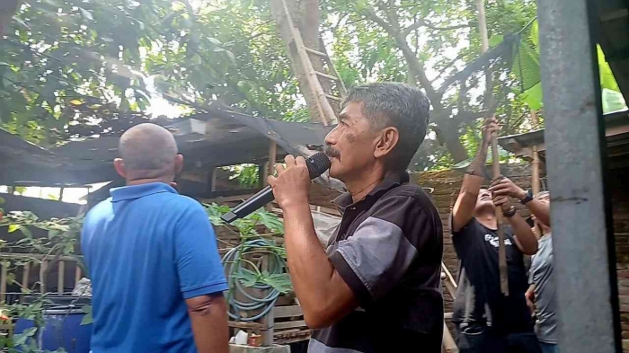 Pak Sutrisno: Menyanyi dan Kekuatan Nada