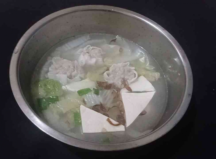 Langsung nikmati saja Gyoza dari panci. Eh...(Dokumentasi pribadi: Isti Yogiswandani)