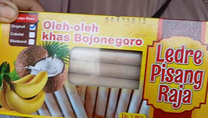 Ledre, makanan khas Bojonegoro (Dokumentasi pribadi: Isti Yogiswandani)