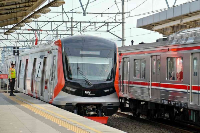 Kereta Api Rel Listrik (Foto Dok PT KAI Commuter via Kompas.com).