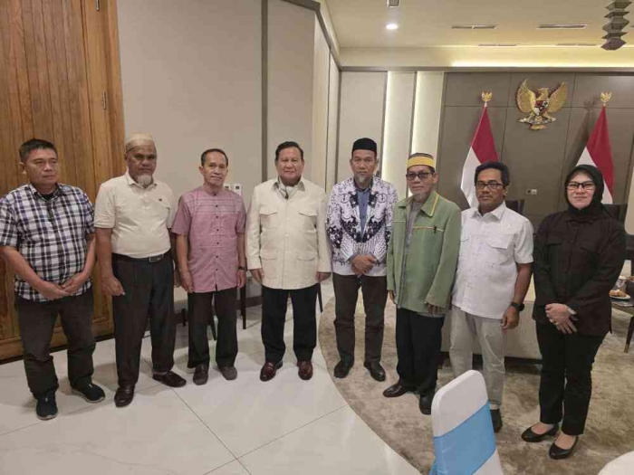 Foto bareng presiden prabowo subianto/dokpri