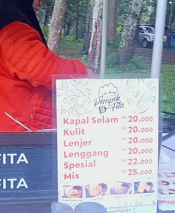 Pempek Fita: Membuat Camper Van Semakin Berwarna dan Bertenaga(Dokumentasi pribadi: Isti Yogiswandani)