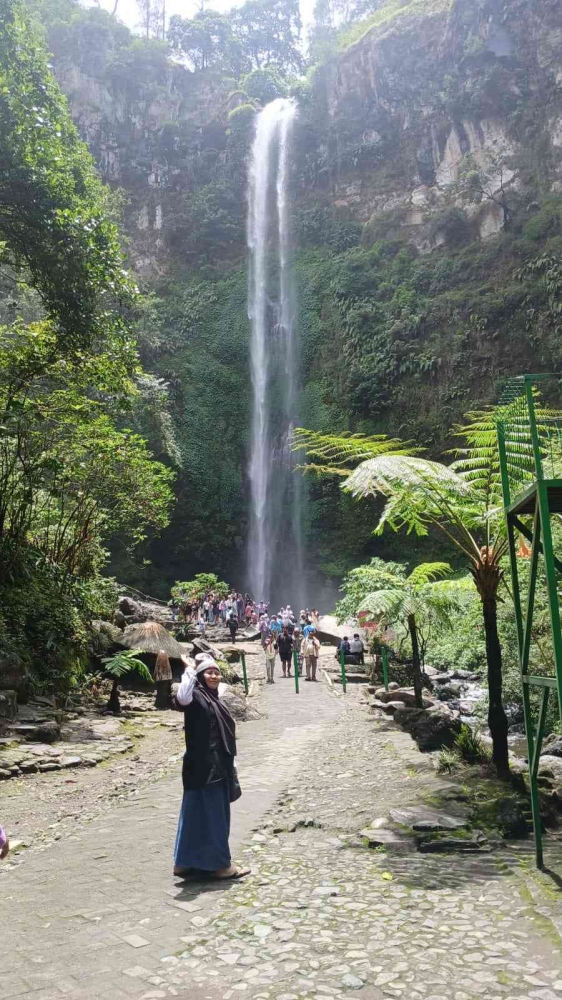 Selamat tinggal Coban Rondo, semoga lain kali bisa ke sini lagi(Dokumentasi pribadi: Isti Yogiswandani)