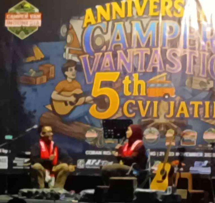 Bincang-bincang bersama Kak Mimi, camper van girl(Dokumentasi pribadi: Isti Yogiswandani)