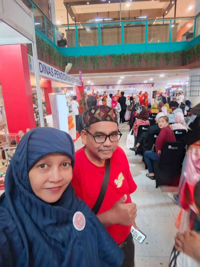 Omjay dan ibu Fahnum/dokpri