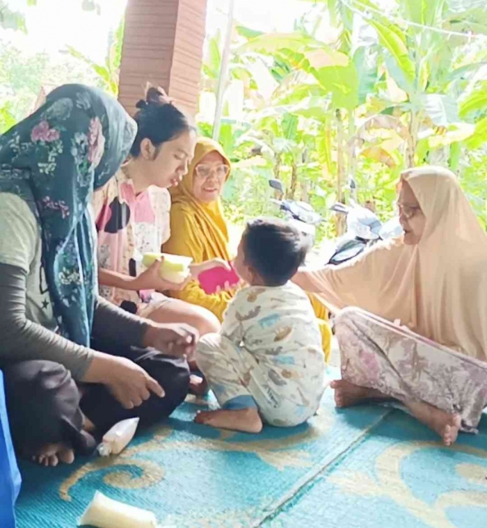 Susu kedelai Bu Rodhi yang bebas Kolesterol (Dokumentasi pribadi: Isti Yogiswandani)