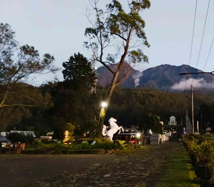 Menjelang Pagi di Tirto Gumarang (Dokumentasi pribadi: Isti Yogiswandani)