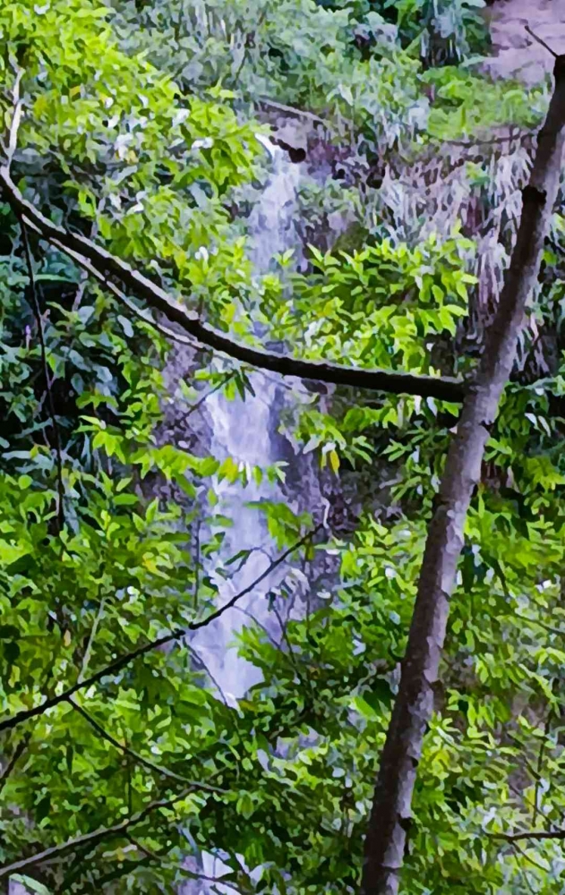 Air Terjun Tirto Gumarang: Hidden Gem yang Penuh Misteri. Saya pakai filter biar lebih jelas (Dokumentasi pribadi: Isti Yogiswandani)