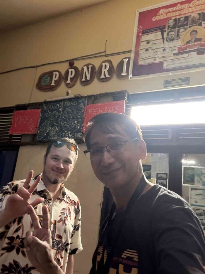 (Selfie photo) Mr Peter, the young talented scientist from Moskwa, Russia with physics background and interest in computer science is at EAT Lab.