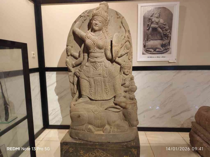 Replika Dewi Durga (dokumen pribadi)