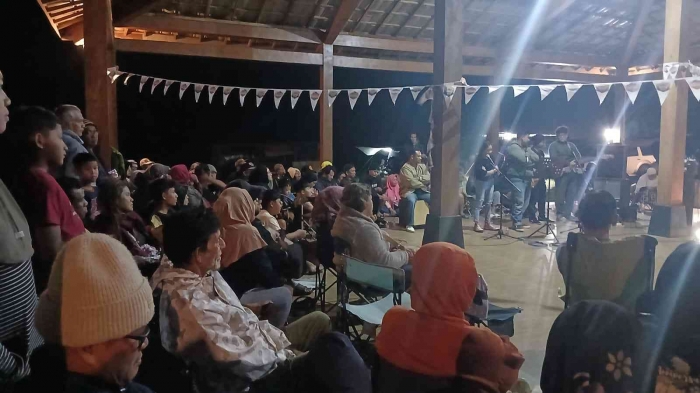 Malam Puncak Vantastic 2 CVI Jateng(Dokumentasi pribadi: Isti Yogiswandani)