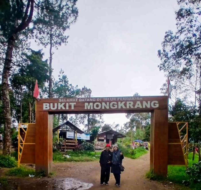 Bukit Mongkrang (Dokumentasi pribadi: Isti Yogiswandani)
