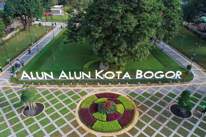 Alun-alun Kota Bogor (Sumber Foto Kompas.com/Ramdhan Triyadi Bempah).
