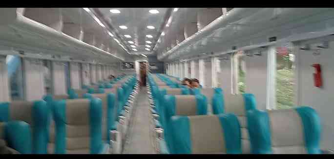 Rangkaian KA Pangrango Eksekutif (Foto Dokumen Pribadi).