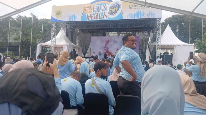 Kegiatan fun walk labschool Unj di GBK/dokpri
