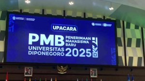 Upacara Penerimaan Mahasiswa Baru Universitas Diponegoro 2025 (Sumber: Dokumentasi Pribadi)
