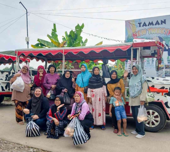 Hebohnya Healing Refreshing dan Meeting Mamah-mamah RT 11 di New Tweety Sebelum Ramadan(Dokumentasi pribadi RT 11)