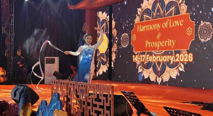 Tradisional Chinese Dance (dokumen pribadi)